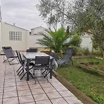Hébergement de vacances Grande Maison Indépendante 4 Chambres, Animaux Admis, à 600m De La - Fr-1-194-318