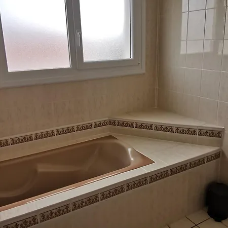 Grande Maison Independante 4 Chambres, Animaux Admis, A 600m De La - Fr-1-194-318 لا ترانش سور مير