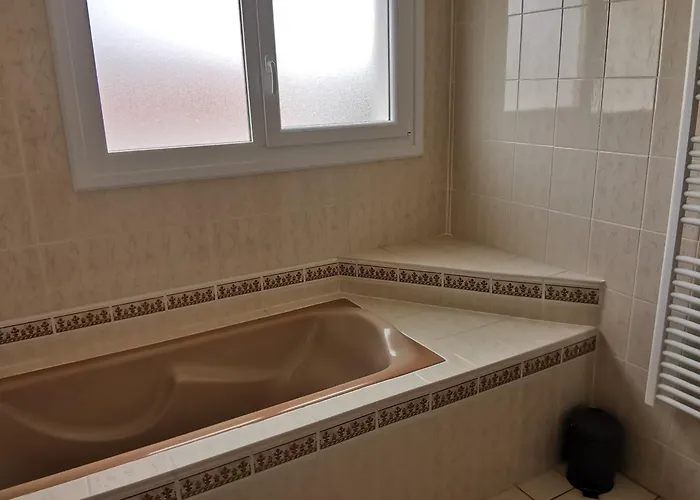 Grande Maison Independante 4 Chambres, Animaux Admis, A 600m De La - Fr-1-194-318 La Tranche-sur-Mer